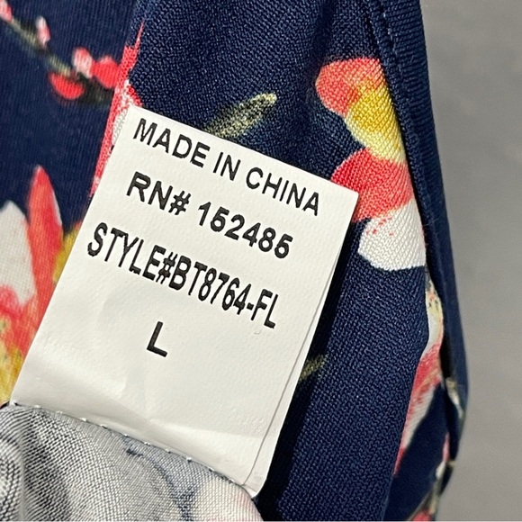 Paper Moon Basima Back Navy Floral Criss Cross Strap Tank Top Large Stitch Fix - Picture 9 of 9